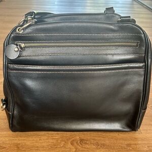 Hogan - Black Purse with stitching.  Italy